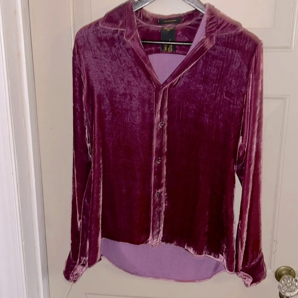 RARE JUAN CARLOS OBANDO Sz M luxurious, deep pink velvet blouse, sumptuous sexy